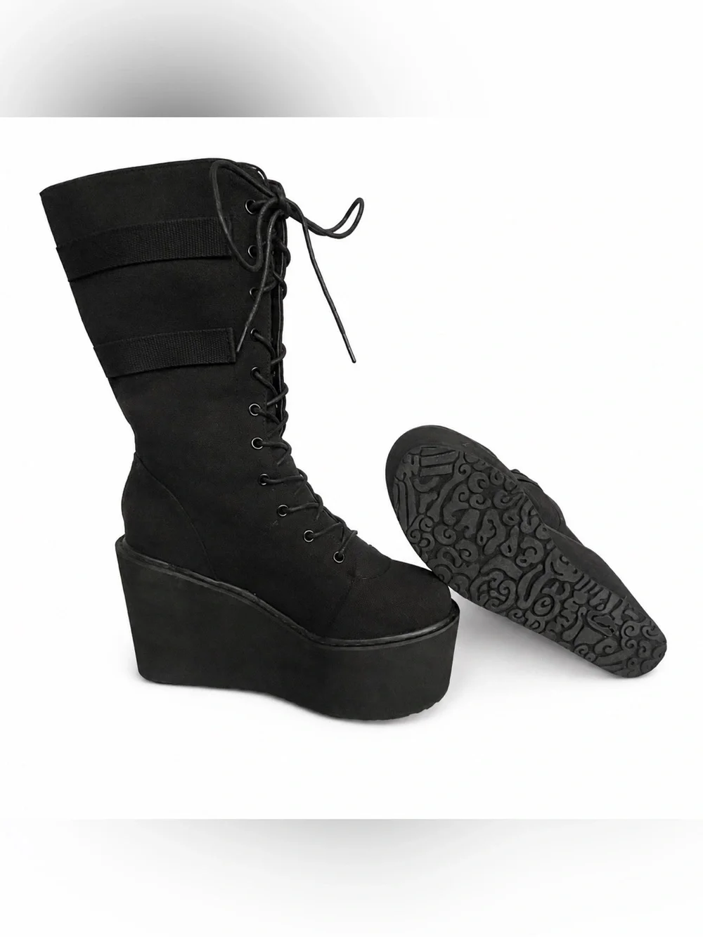 N/A black canvas